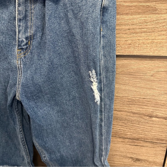 Jeans - Picture 3 of 9